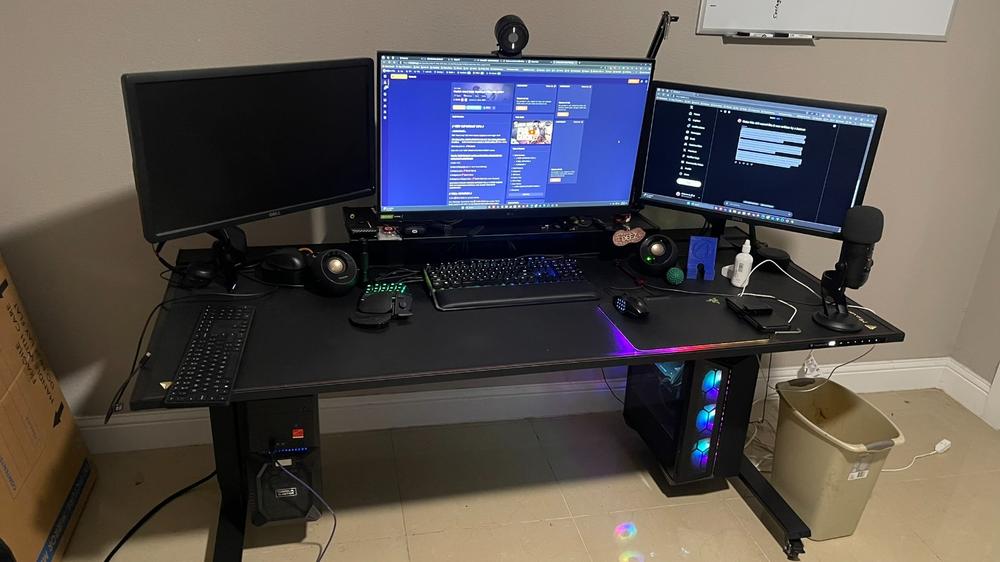 Secretlab Magnus Pro XL 1.7m Motorised Leg Columns (Type-B) - Box 2 - Customer Photo From Fred Cheshire