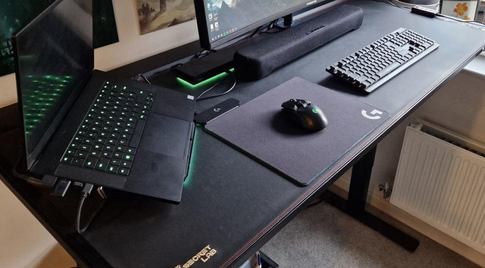 Secretlab Magnus Pro XL 1.7m Motorised Leg Columns (Type-B) - White - Box 2 - Customer Photo From Ramya R Shah