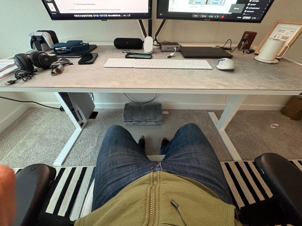 Secretlab Magnus Pro XL 1.7m Motorised Leg Columns (Type-B) - White - Box 2 - Customer Photo From Waleed Irfan