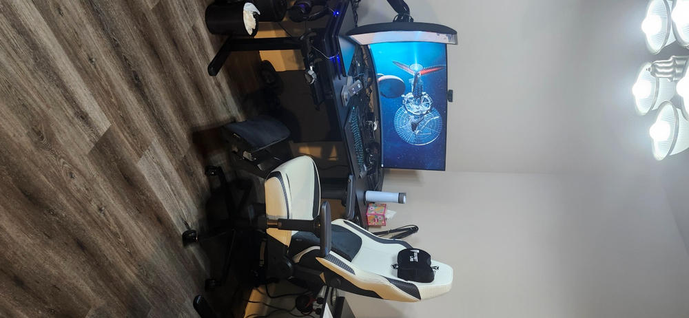 Secretlab Ergonomic Recliner Add-On (Plushcell™ Memory Foam) - Customer Photo From Gerardo Espindola