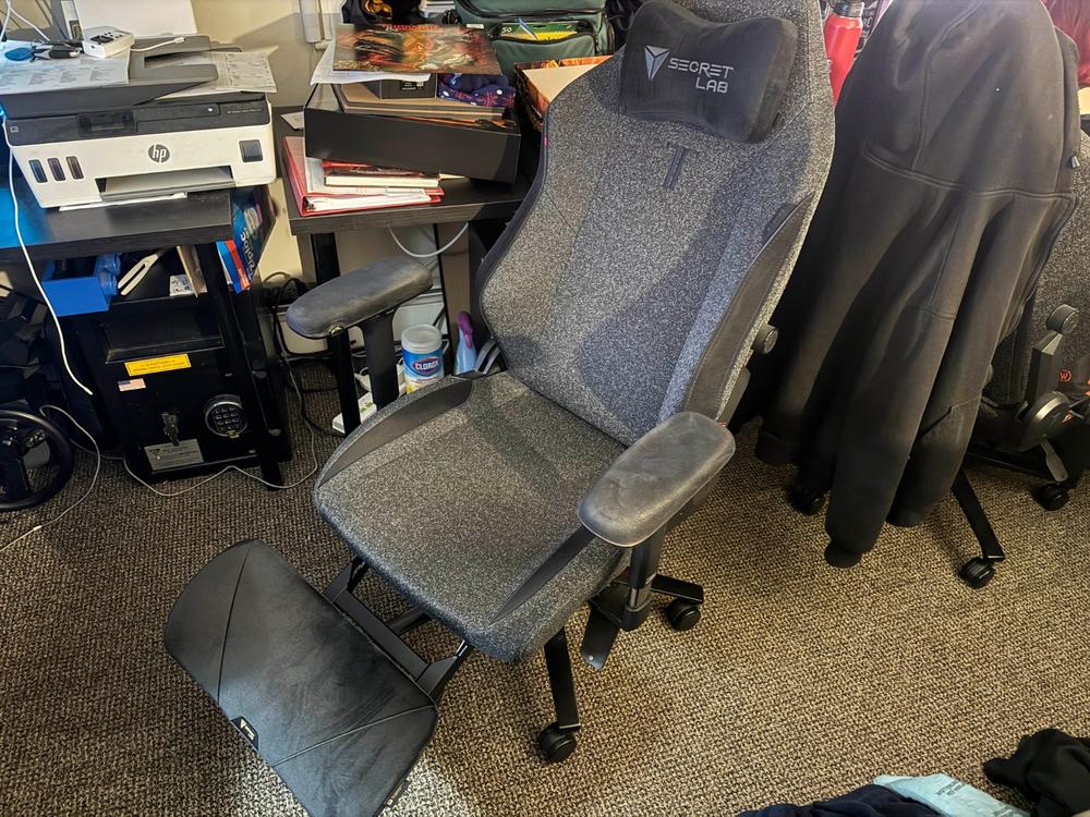 Secretlab Ergonomic Recliner Add-On (Plushcell™ Memory Foam) - Customer Photo From Anthony Silva