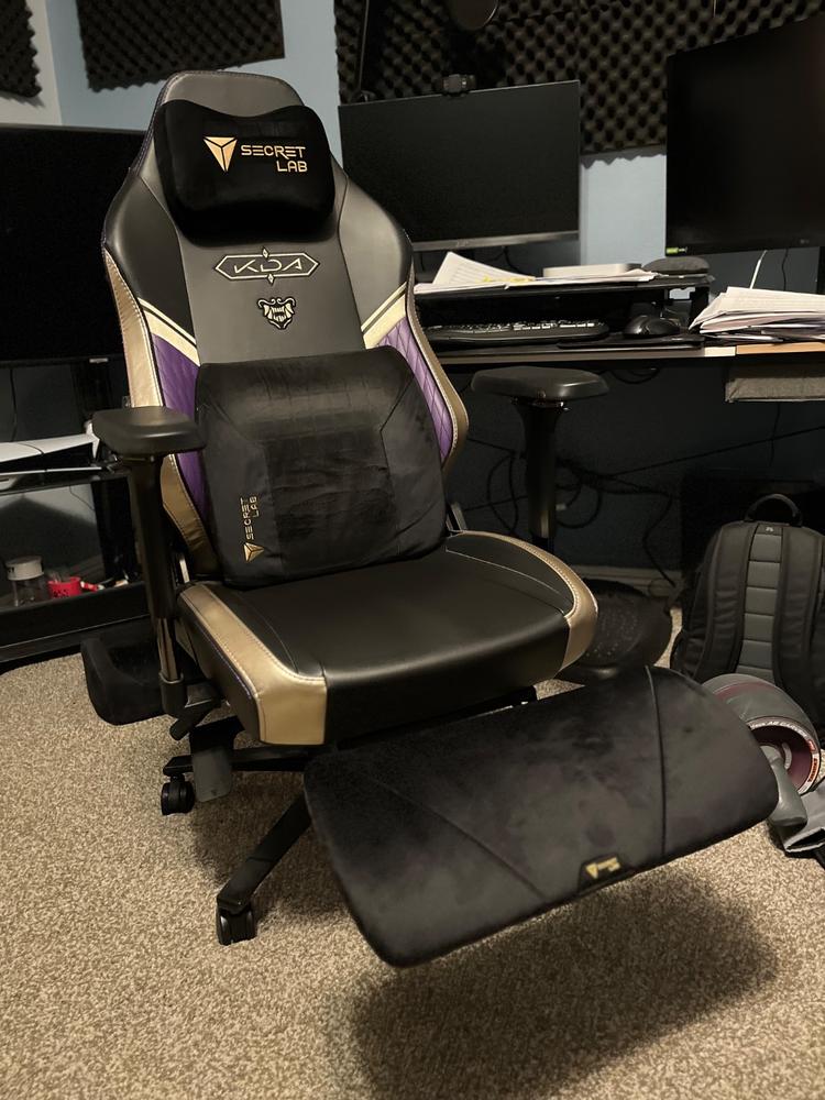 Secretlab Ergonomic Recliner Add-On (Plushcell™ Memory Foam) - Customer Photo From Isaac Haskins