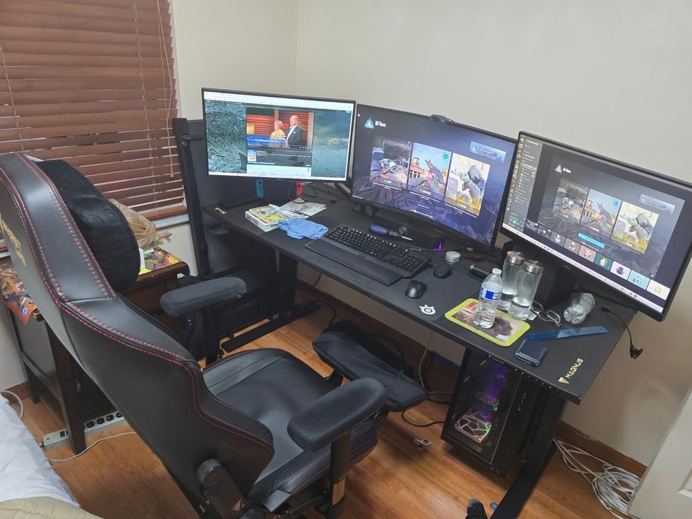 Secretlab Ergonomic Recliner Add-On (Plushcell™ Memory Foam) - Customer Photo From David Osorio