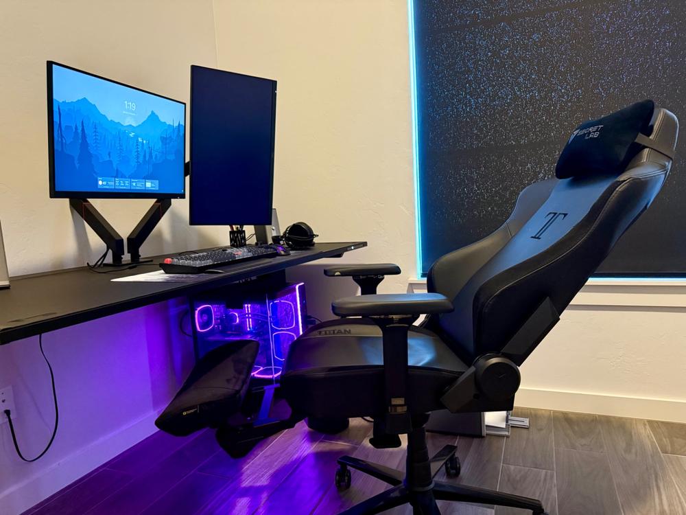 Secretlab Ergonomic Recliner Add-On (Plushcell™ Memory Foam) - Customer Photo From John Welch