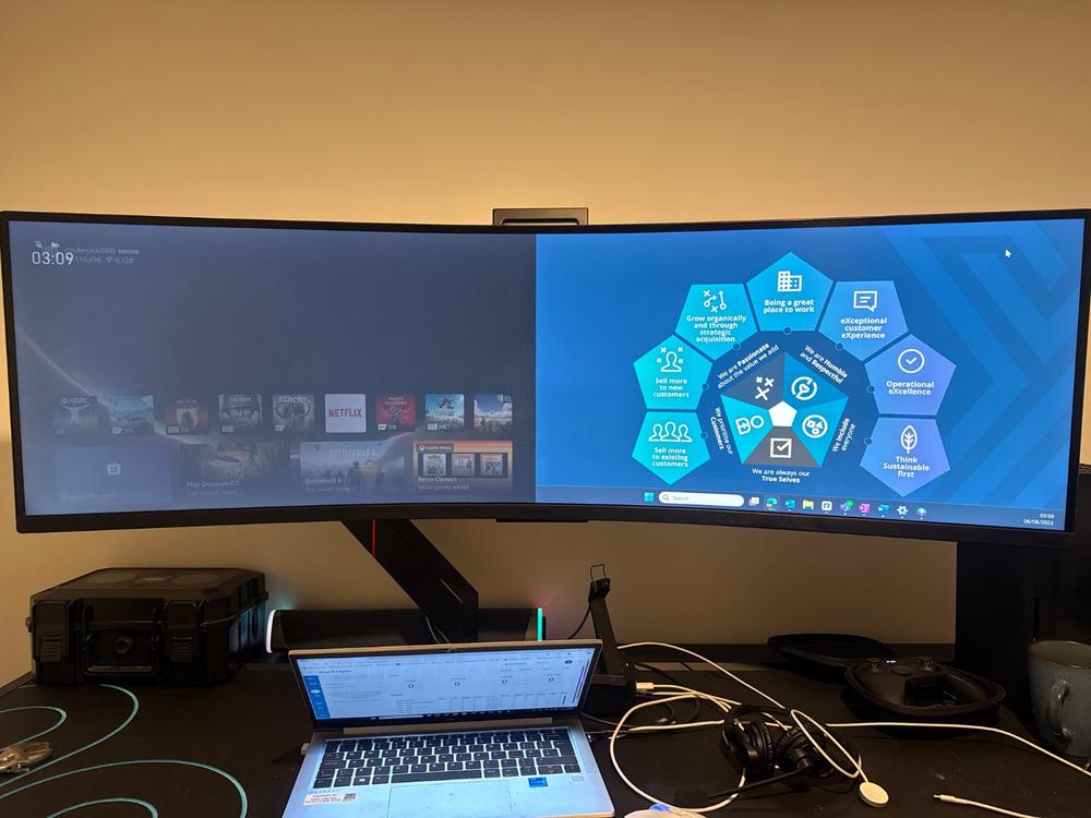 What Type of Monitor Arm is Good for Gaming: Ultimate Guide 2025