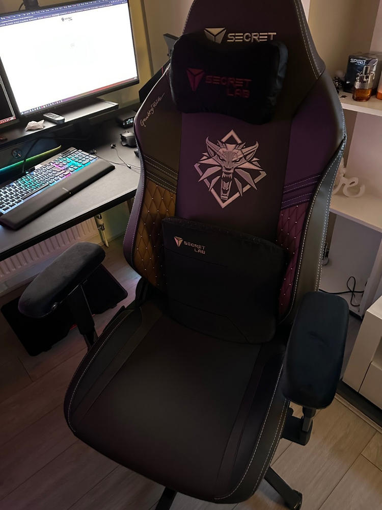 Secretlab TITAN Evo - XL - NEO Hybrid Leatherette (0308) - Customer Photo From Ahmad Alawsie