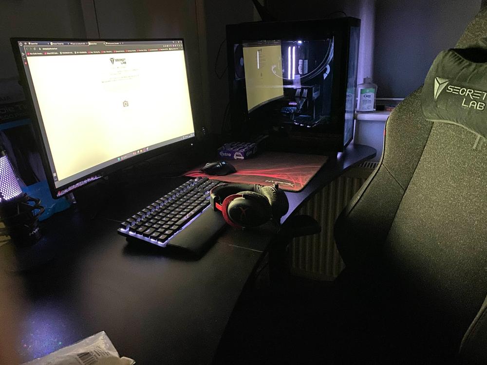 Secretlab TITAN Evo - XL - SoftWeave™ Plus Fabric (0308) - Customer Photo From Michal Bozewicz