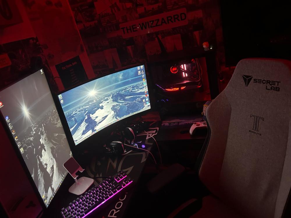 Secretlab TITAN Evo Lite - Regular - SoftWeave™ Fabric - Customer Photo From Jackson Lacorte