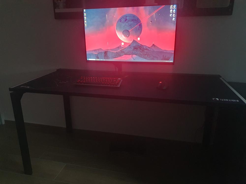 Secretlab MAGNUS 1.5m + Secretlab MAGPAD™ (Bundle) - Customer Photo From Alessia Gazzoli