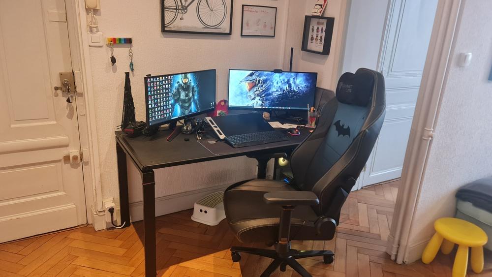 Secretlab MAGNUS 1.5m + Secretlab MAGPAD™ (Bundle) - Customer Photo From Aurelien Bricaud