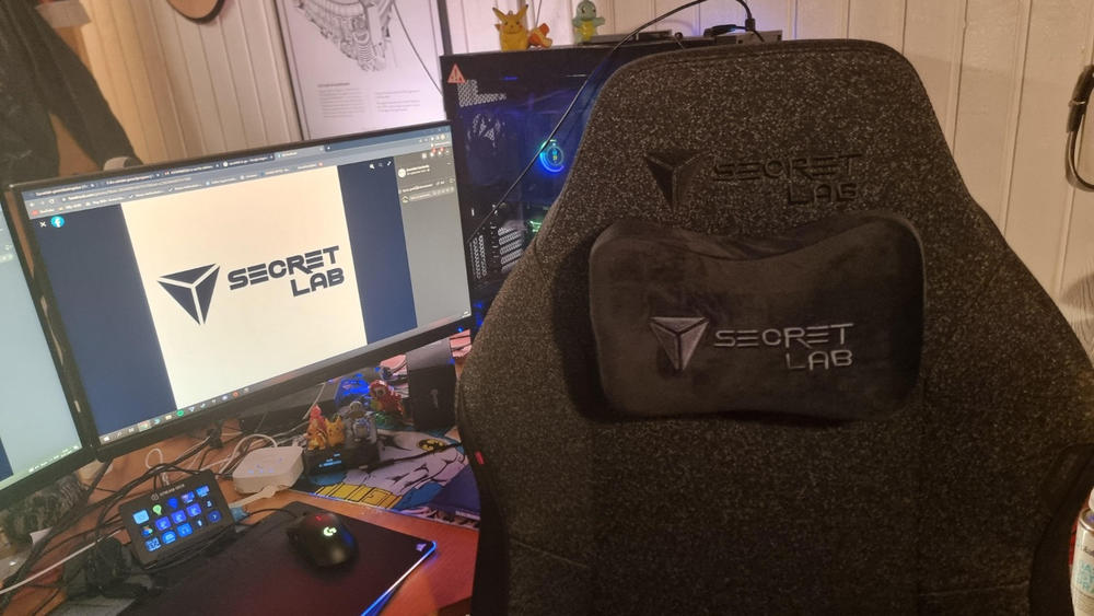 Secretlab TITAN Evo 2022 Series - XL - Secretlab SoftWeave® Plus Fabric - Customer Photo From Anders Nielsen