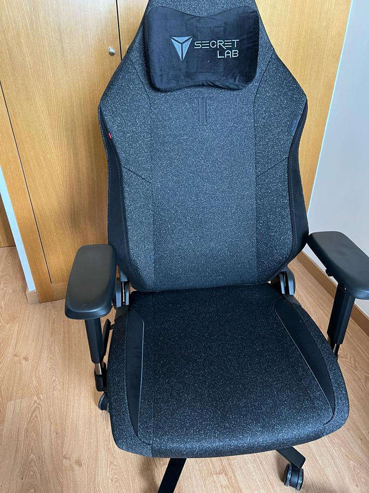 Secretlab Technogel Premium Armrest Top - Customer Photo From Javier Fonseca