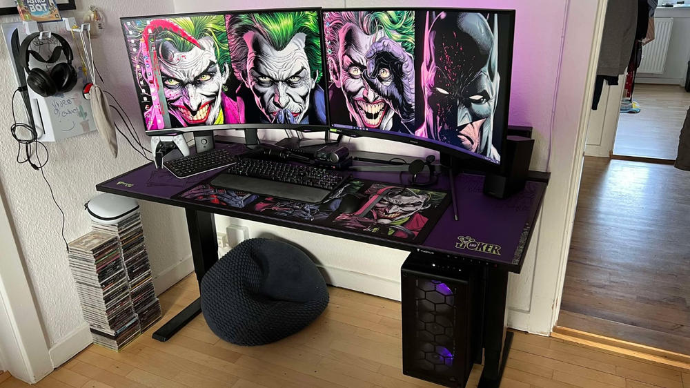 Secretlab MAGNUS Pro - Box 2 - Motorised Leg Columns (Plug Type F) - Customer Photo From Jesper Rosengaard