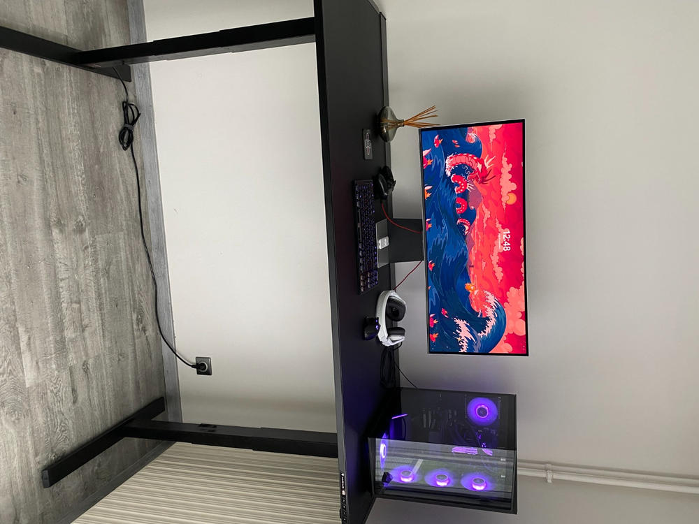 Secretlab MAGNUS Pro XL - Box 2 - Motorised Leg Columns (Plug Type F) - Customer Photo From Sébastien MELIS