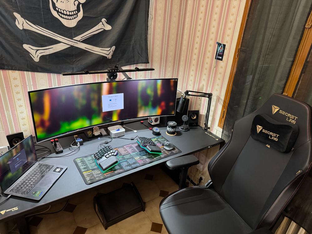 Secretlab MAGNUS Monitor Arm (Heavy Duty Edition) - Customer Photo From FLORIAN DURANO