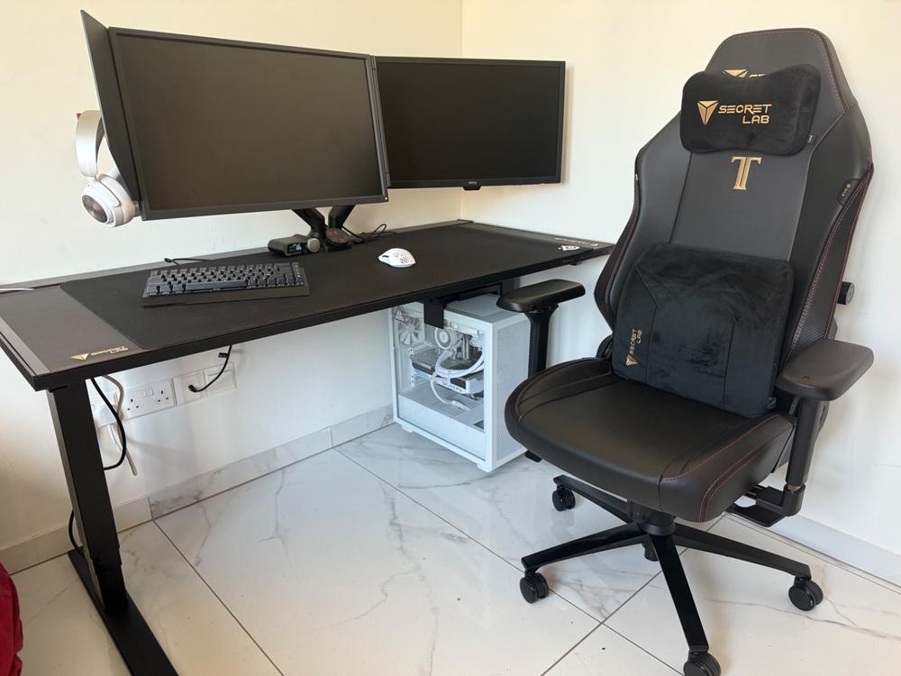 Secretlab TITAN Evo - Small - NEO Hybrid Leatherette (0106) - Customer Photo From dimitris antoniou