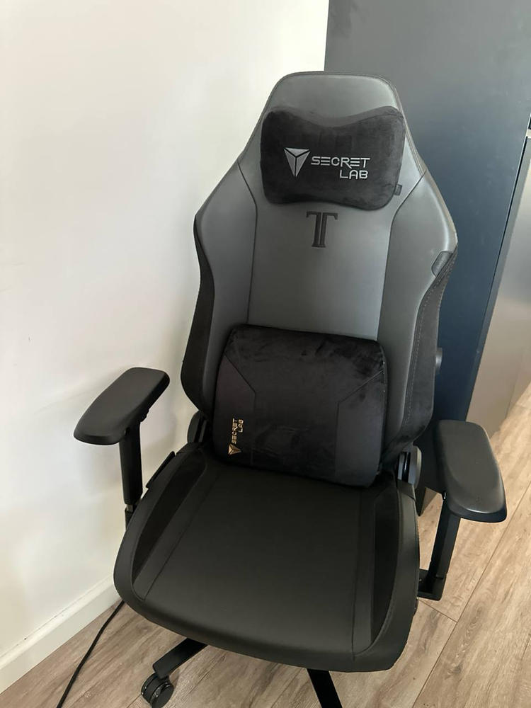 Secretlab TITAN Evo - Regular - NEO Hybrid Leatherette (0107) - Customer Photo From Ertugrul Icel