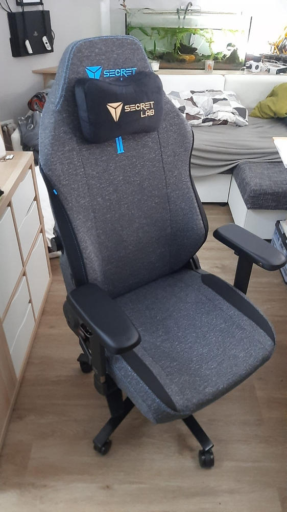 Secretlab TITAN Evo - Regular - NEO Hybrid Leatherette (0107) - Customer Photo From Simon Oelsner