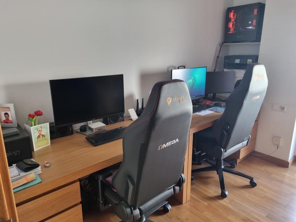 Secretlab TITAN Evo - Regular - NEO Hybrid Leatherette (0107) - Customer Photo From SERGIO DE BENITO