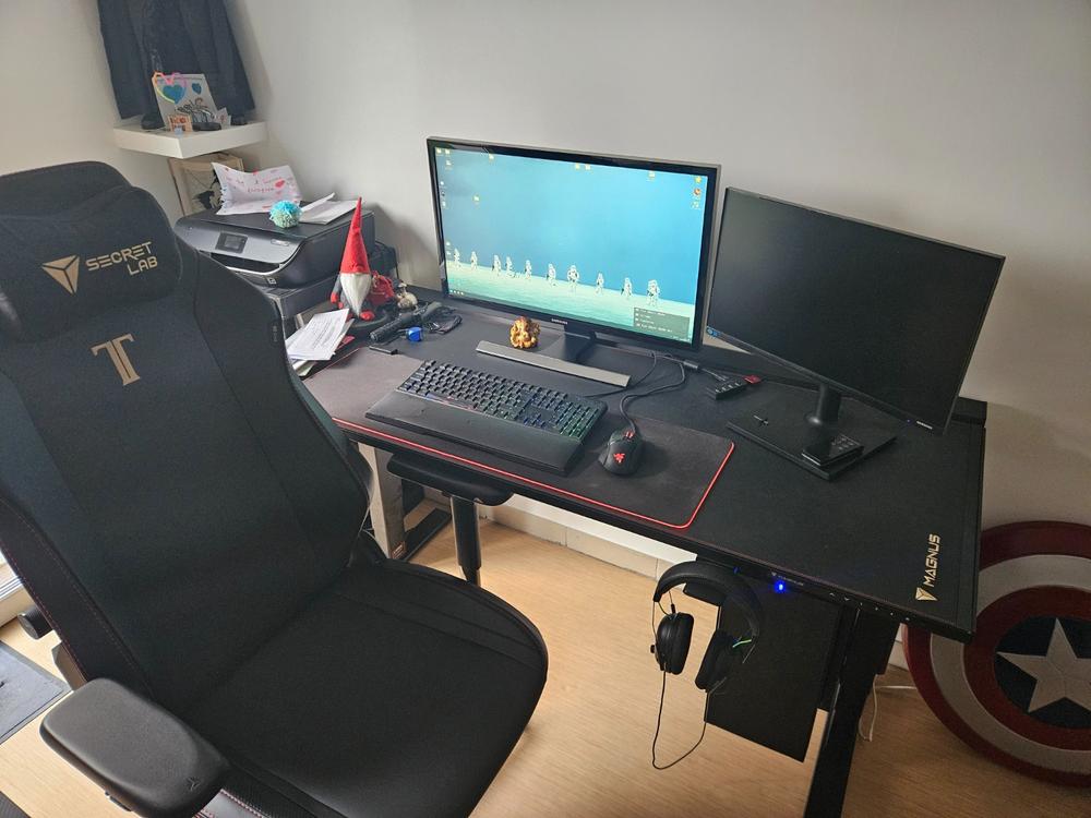 Secretlab TITAN Evo - XL - NEO Hybrid Leatherette (0108) - Customer Photo From LOIC QUIEVREUX