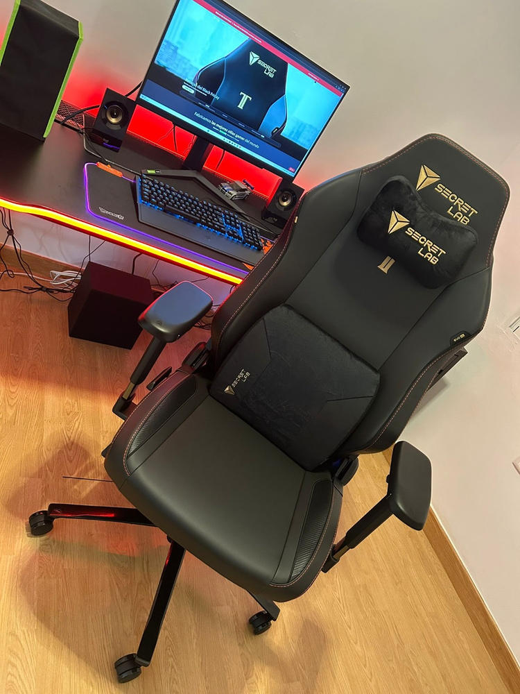 Secretlab TITAN Evo - XL - NEO Hybrid Leatherette (0108) - Customer Photo From Gonzalo Blanca Pecci