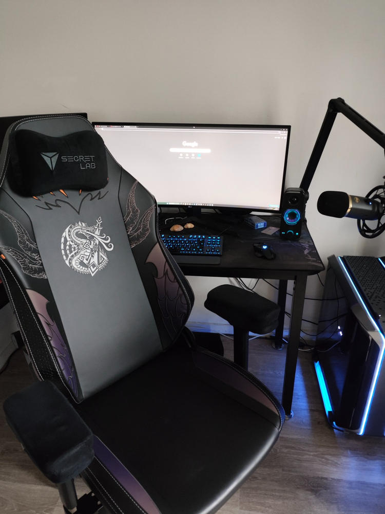 Secretlab TITAN Evo - XL - NEO Hybrid Leatherette (0108) - Customer Photo From Charles Bachelet