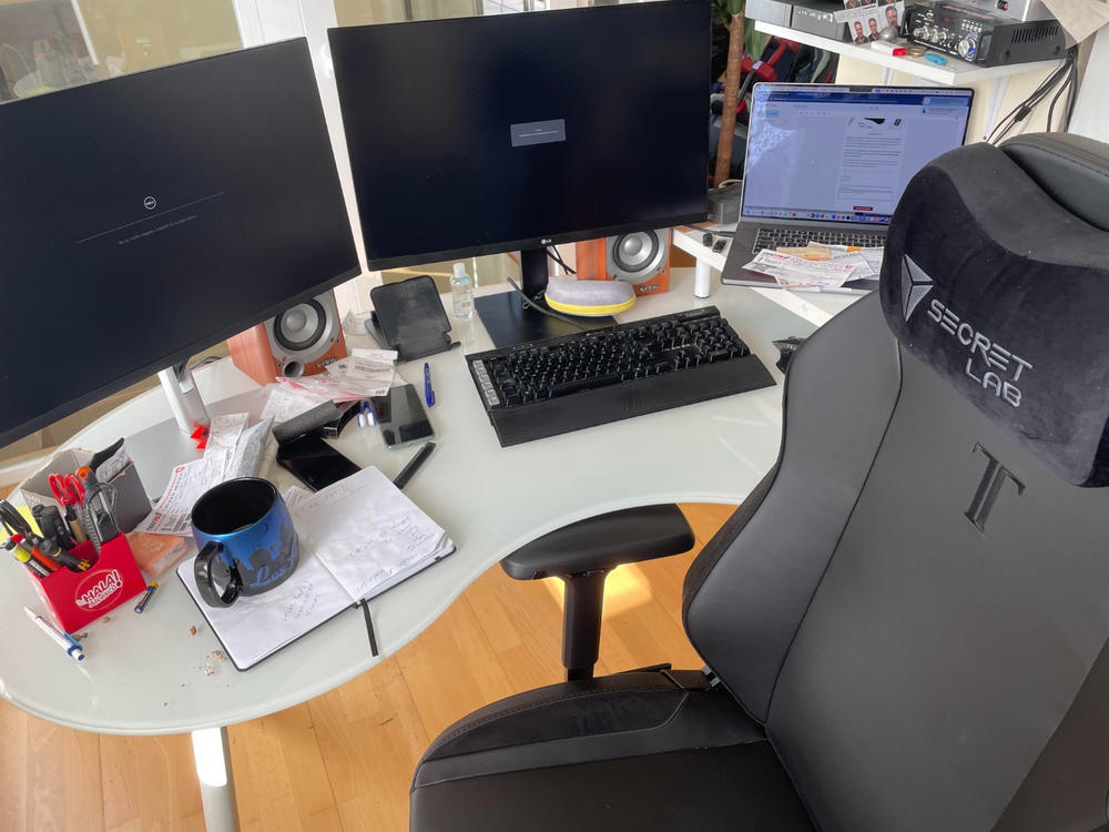 Secretlab TITAN Evo - XL - NEO Hybrid Leatherette (0108) - Customer Photo From Miguel Tartaj