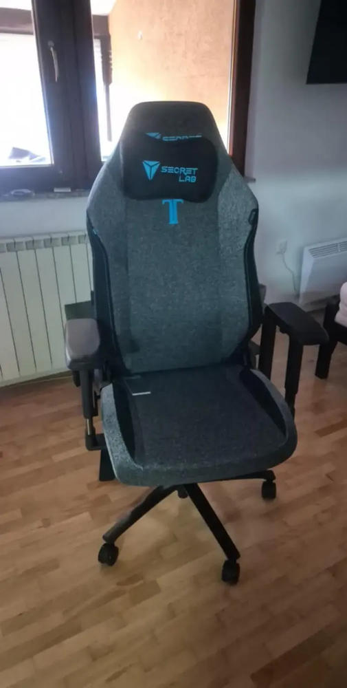 Secretlab TITAN Evo - Regular - SoftWeave™ Plus Fabric (0107) - Customer Photo From Sven Novak