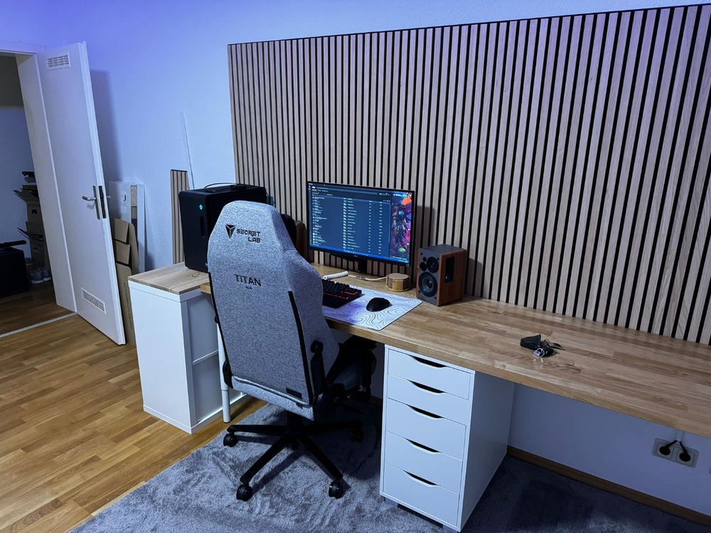 Secretlab TITAN Evo - Regular - SoftWeave® Plus Fabric (0107) - Customer Photo From Alexander Muschard