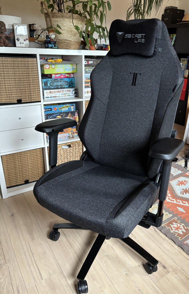 Secretlab TITAN Evo - Regular - SoftWeave® Plus Fabric (0107) - Customer Photo From Nicolas VERONET