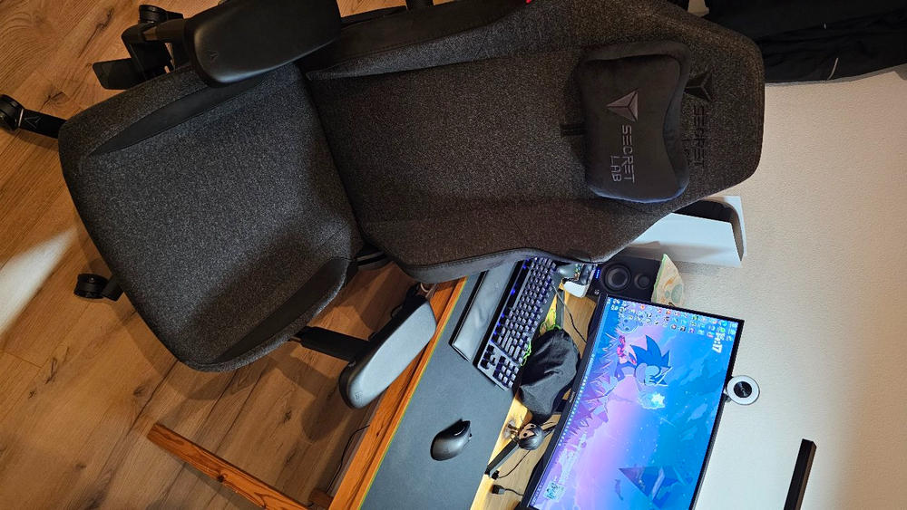 Secretlab TITAN Evo - Regular - SoftWeave™ Plus Fabric (0107) - Customer Photo From Juan Ignacio Amitrano