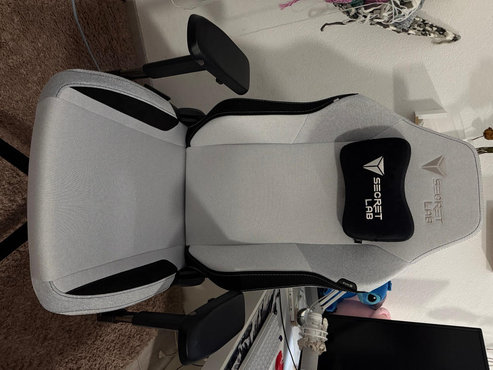 Secretlab TITAN Evo - Regular - SoftWeave® Plus Fabric (0107) - Customer Photo From Giovanna Tutino