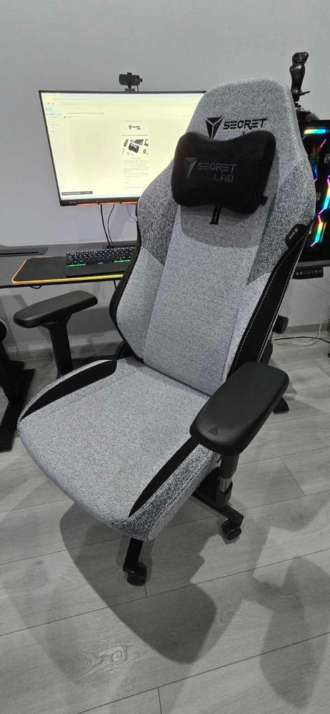 Secretlab TITAN Evo - Regular - SoftWeave® Plus Fabric (0107) - Customer Photo From Kamil Jakubowski