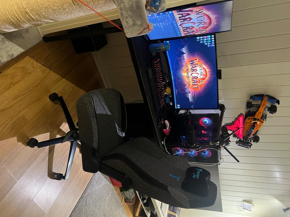 Secretlab TITAN Evo - Regular - SoftWeave™ Plus Fabric (0107) - Customer Photo From Odd-Magne Olstad