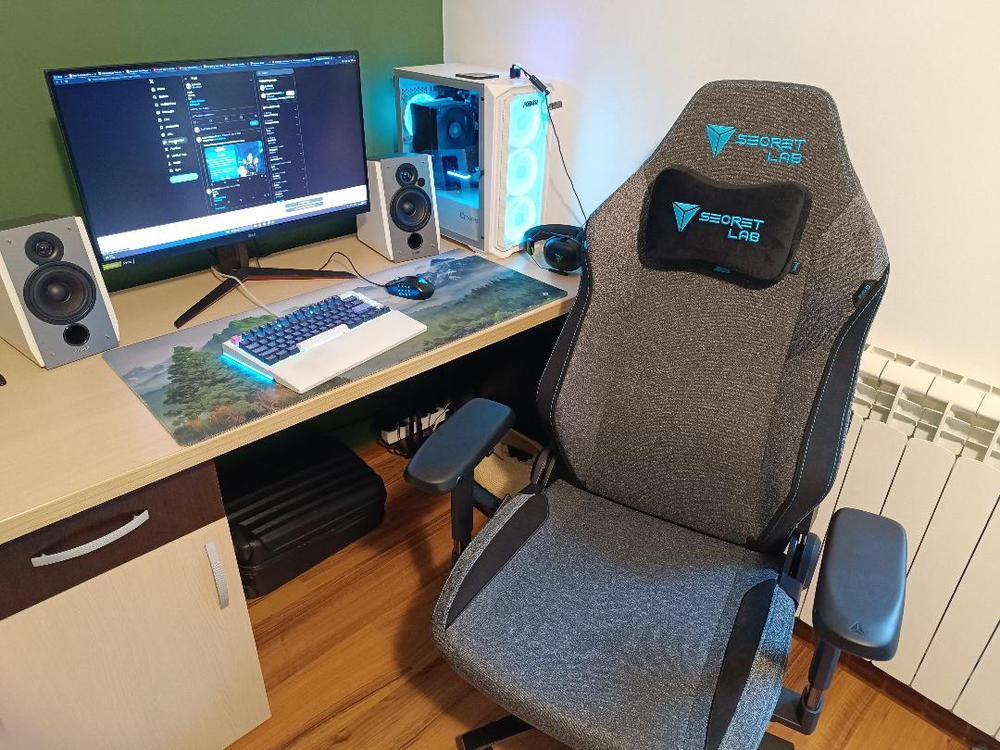 Secretlab TITAN Evo - Regular - SoftWeave™ Plus Fabric (0107) - Customer Photo From Borz Alexandru Ioan