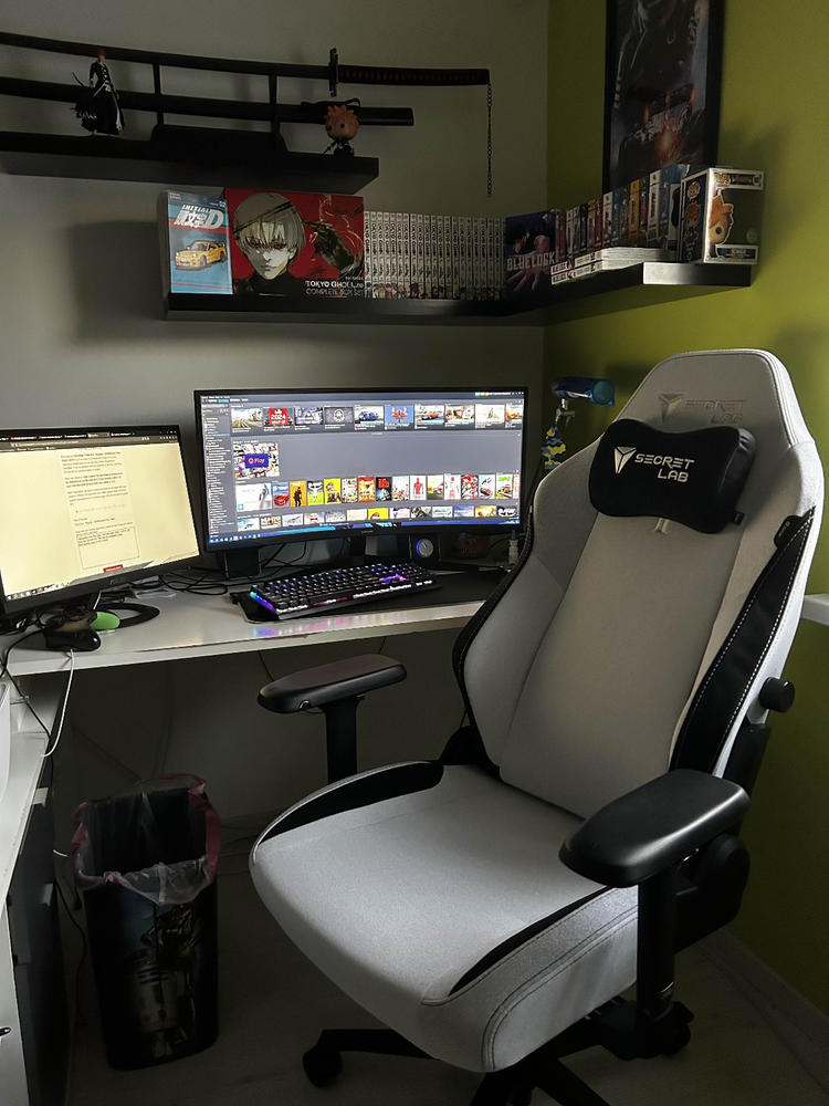 Secretlab TITAN Evo - Regular - SoftWeave™ Plus Fabric (0107) - Customer Photo From Martina Mracnova