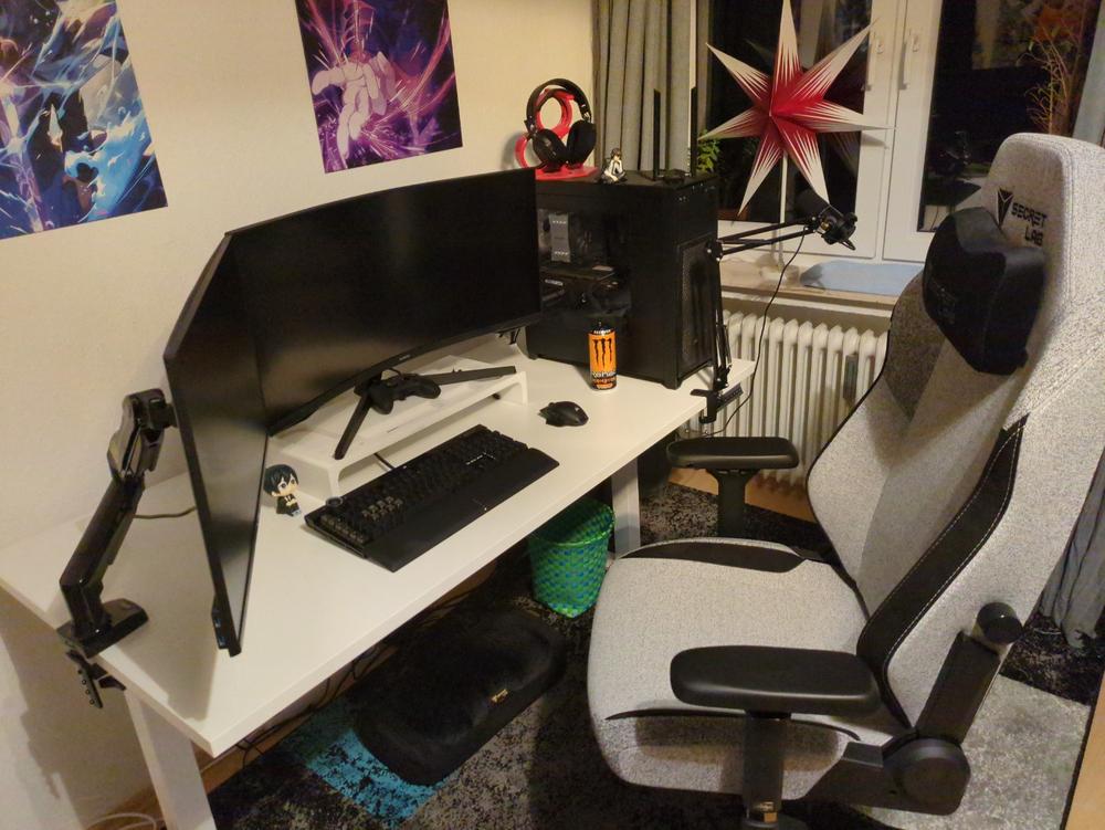 Secretlab TITAN Evo - XL - SoftWeave™ Plus Fabric (0108) - Customer Photo From Elias Rautenberg