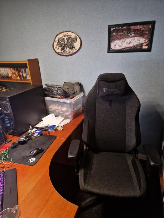 Secretlab TITAN Evo - XL - SoftWeave™ Plus Fabric (0108) - Customer Photo From Patrik Karlsson