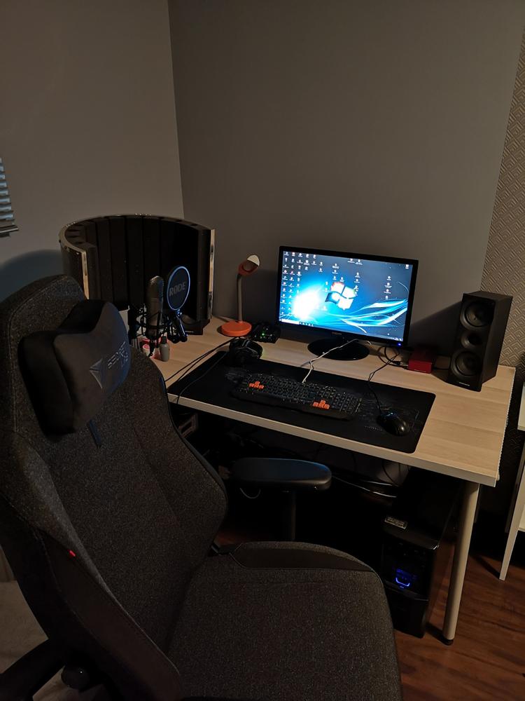 Secretlab TITAN Evo - XL - SoftWeave® Plus Fabric (0108) - Customer Photo From Michał Nowak