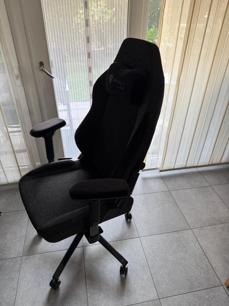 Secretlab TITAN Evo - XL - SoftWeave™ Plus Fabric (0108) - Customer Photo From Marco Kremmel