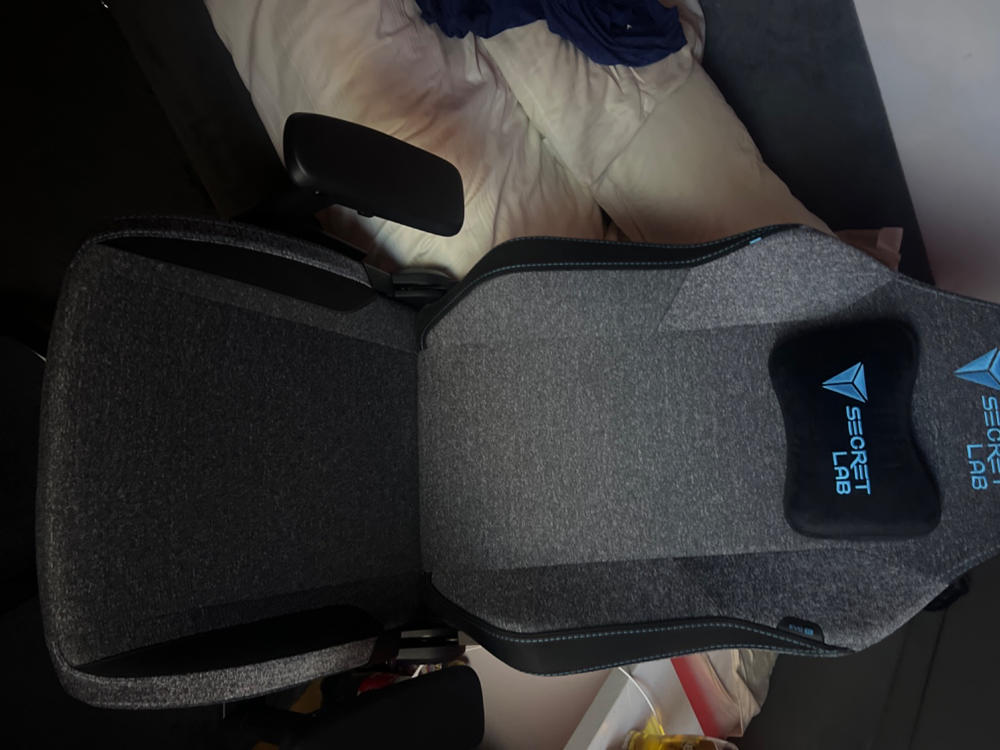 Secretlab TITAN Evo - XL - SoftWeave® Plus Fabric (0108) - Customer Photo From James Kelly