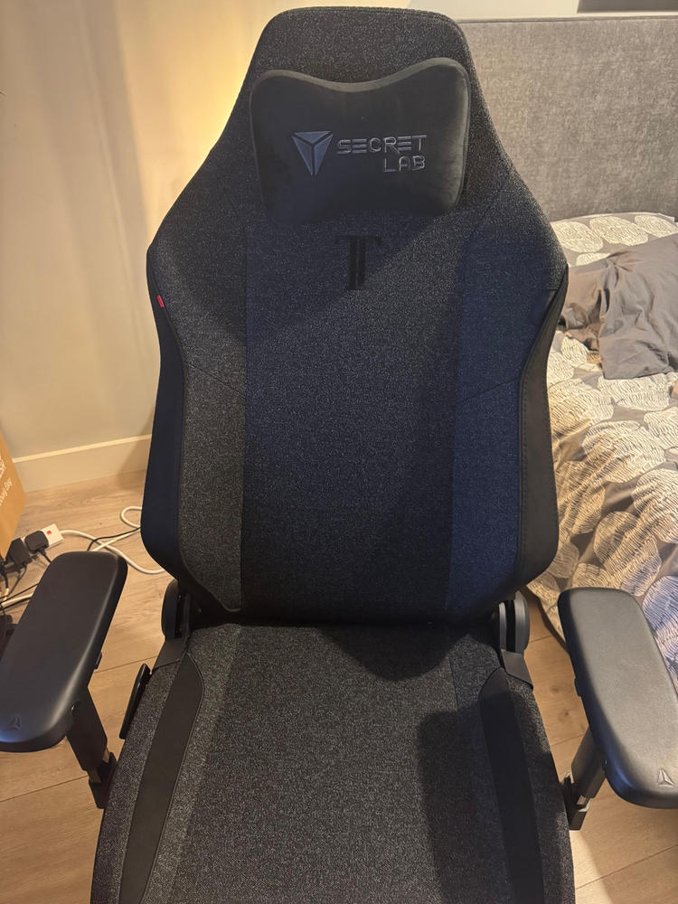 Secretlab TITAN Evo - XL - SoftWeave™ Plus Fabric (0108) - Customer Photo From Pablo Nogueras Miguel