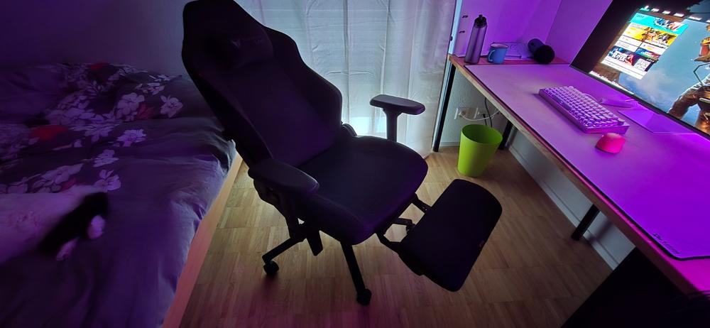 Secretlab TITAN Evo - XL - SoftWeave™ Plus Fabric (0108) - Customer Photo From Brayan Vernier