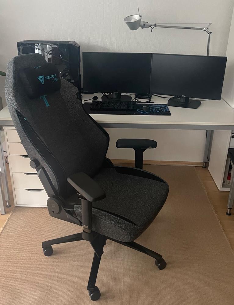 Secretlab TITAN Evo - XL - SoftWeave™ Plus Fabric (0108) - Customer Photo From Markus Koch