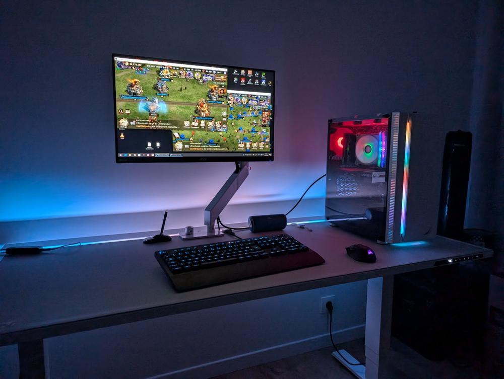 Secretlab Magnus Pro 1.5m Motorised Leg Columns (Type-F)- White - Box 2 - Customer Photo From Edouard Lefort