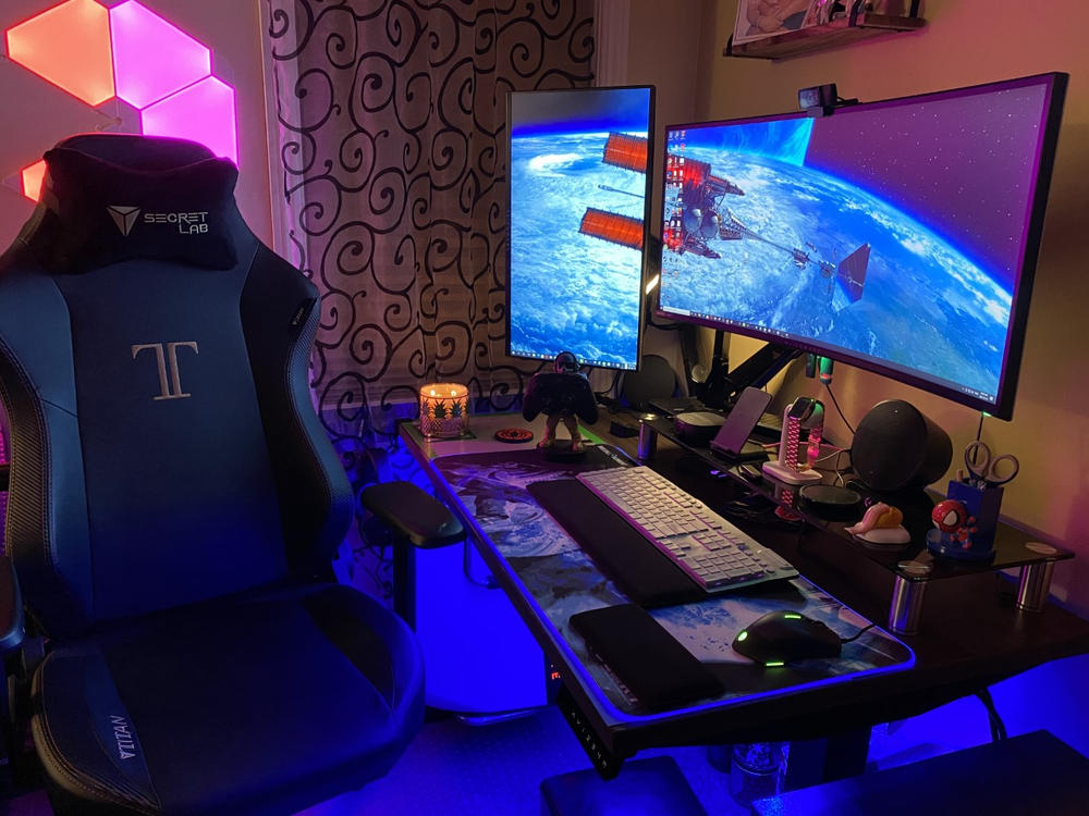 TITAN XL series gaming chairs | Secretlab EU