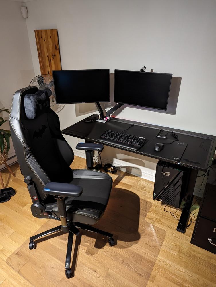 Secretlab Technogel Premium Armrest Top - Customer Photo From Joseph Saab