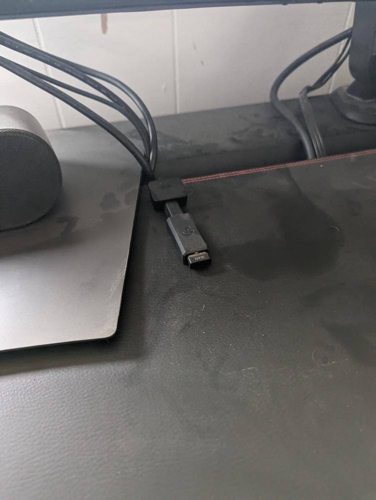 Secretlab Magnetic Cable Anchors (Set of 3) - Customer Photo From Cody LeBeau
