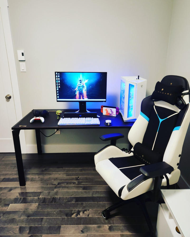 Secretlab MAGNUS 1.5m + Secretlab MAGPAD™ (Bundle) - Customer Photo From Mathieu Hachey