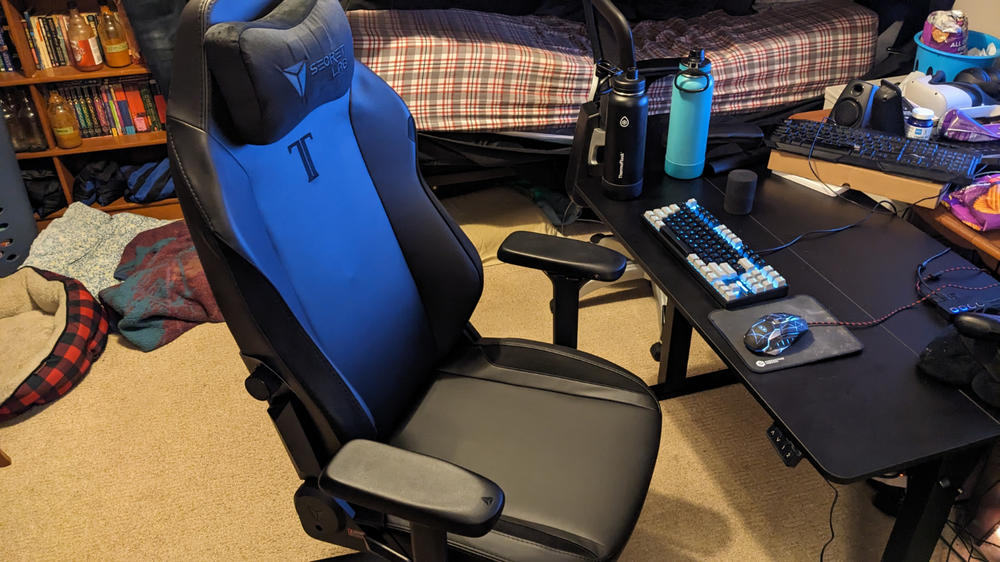 Secretlab TITAN Evo - Regular - NEO Hybrid Leatherette (0107) - Customer Photo From Jonathan Topping